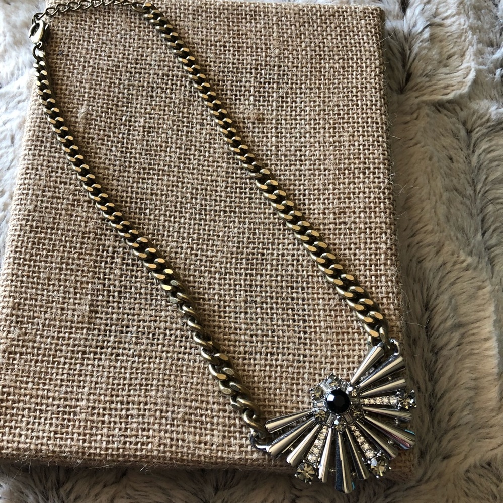 🎈SALE🎈🌟 Chloe + Isabel necklace 🌟